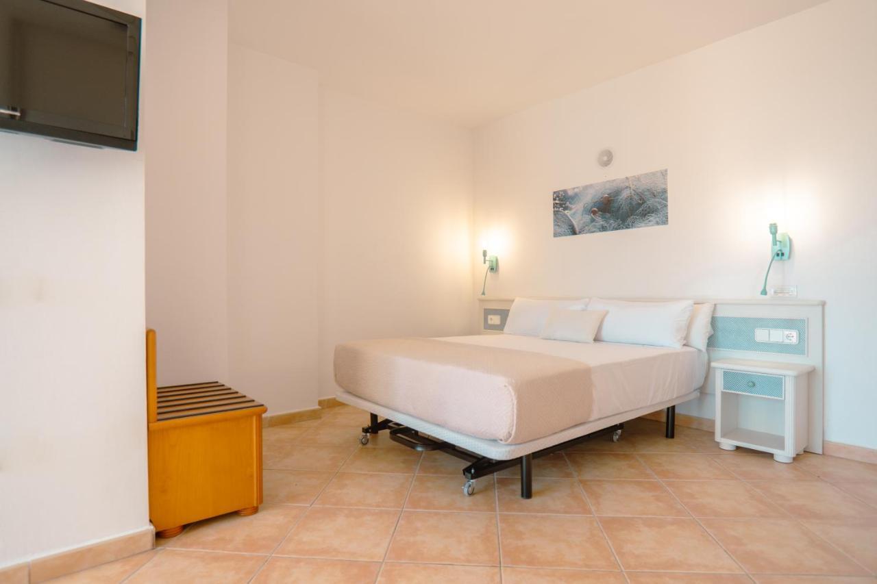 Rosamar Ibiza Hotel (Adults Only) Sant Antoni de Portmany Esterno foto