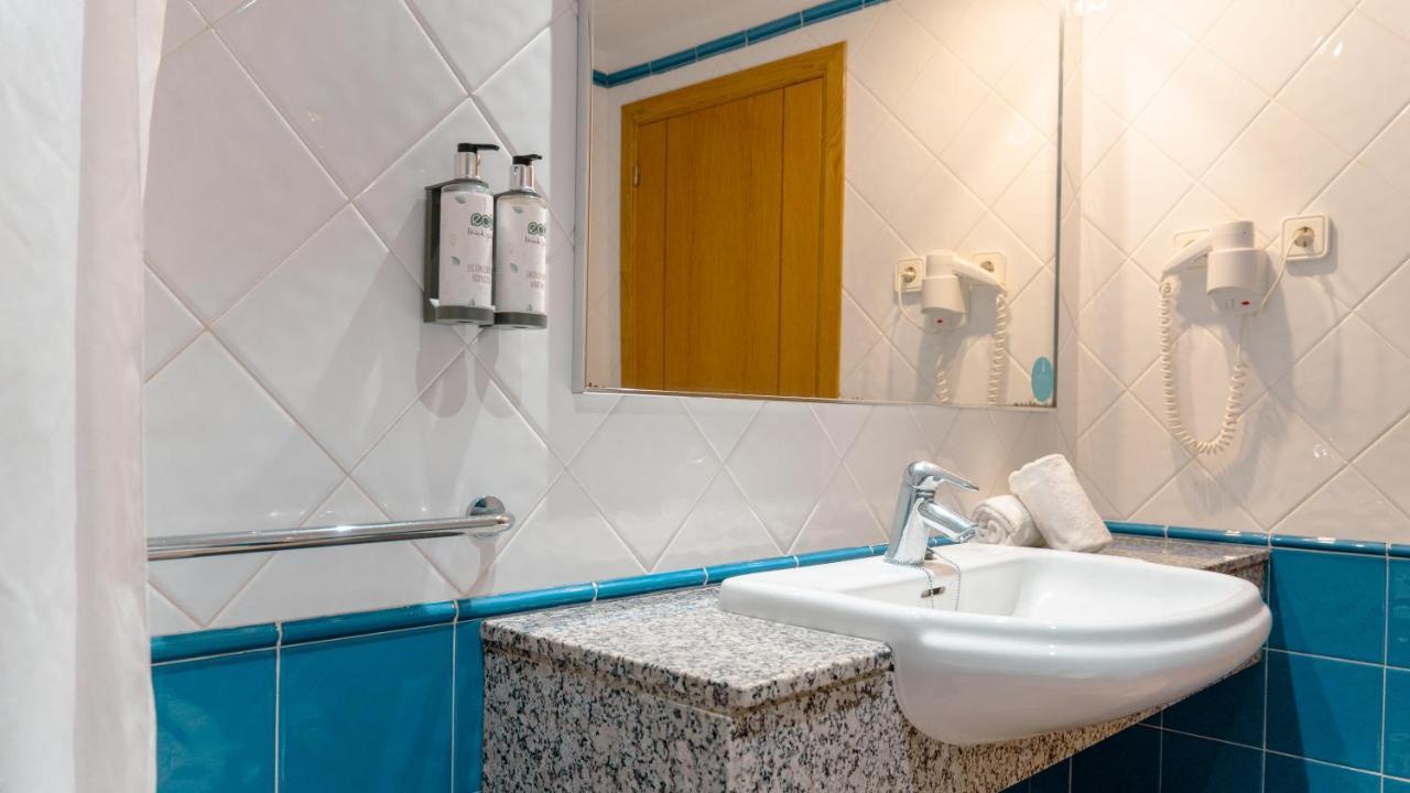 Rosamar Ibiza Hotel (Adults Only) Sant Antoni de Portmany Esterno foto
